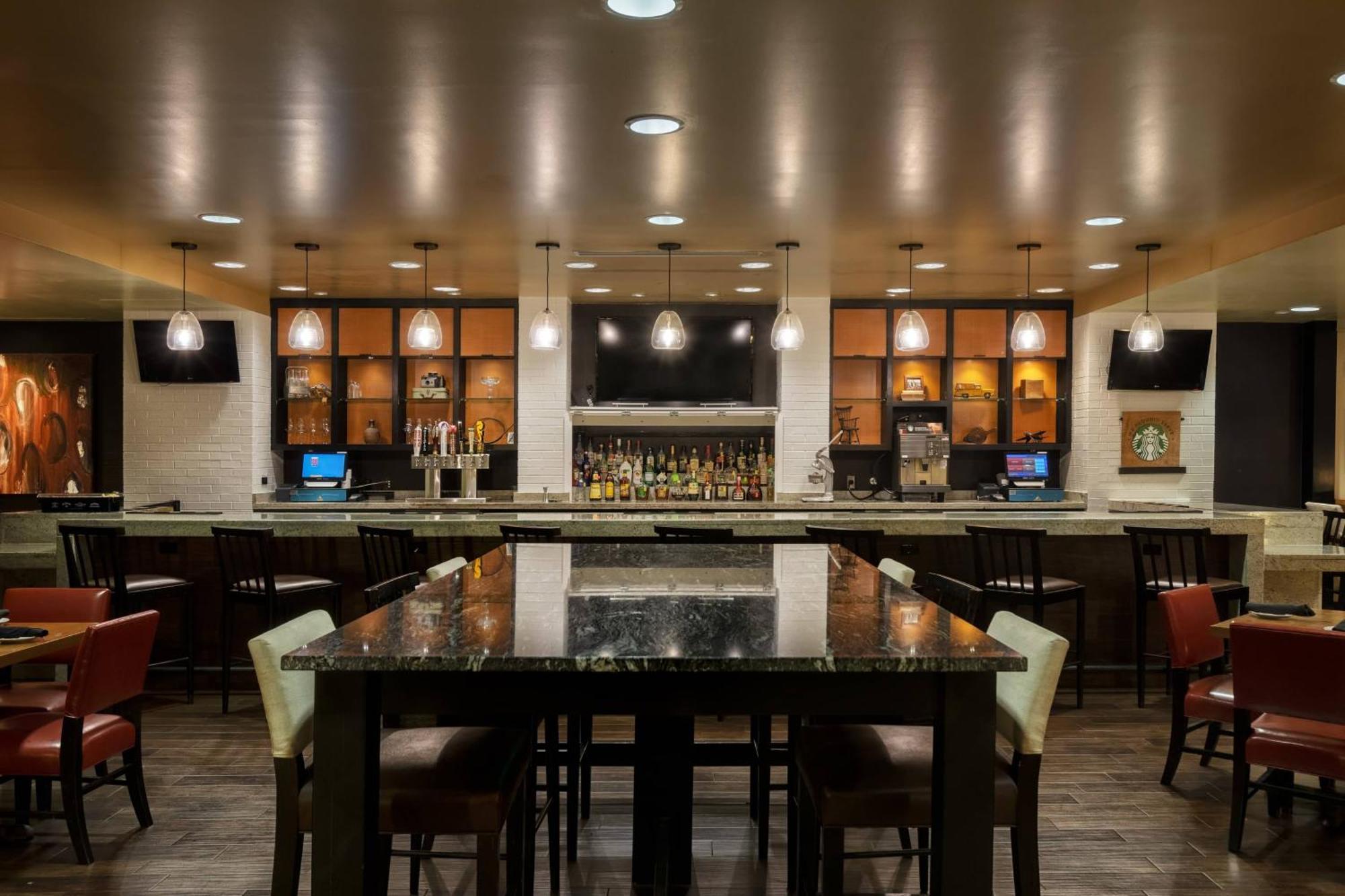 Greensboro-high Point Marriott Airport 3*